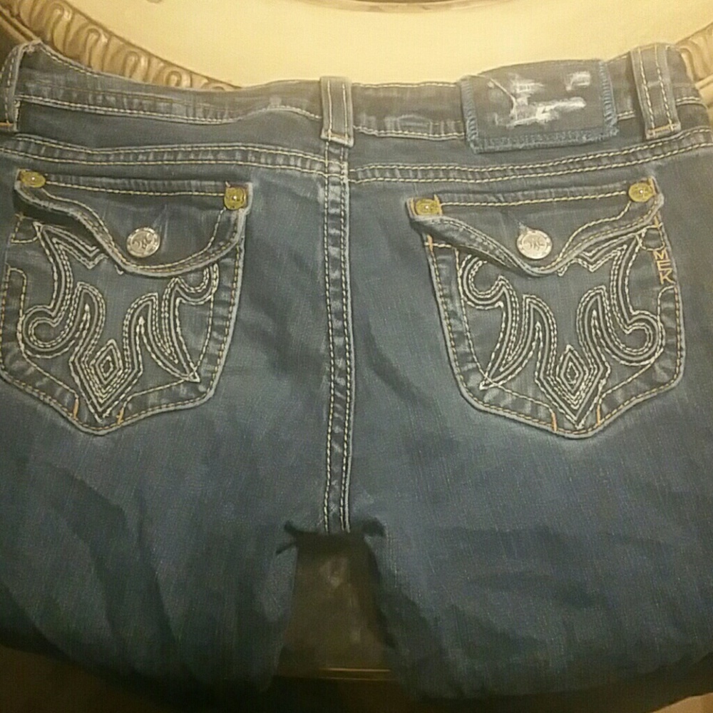 MEK woman's bootcut jeans